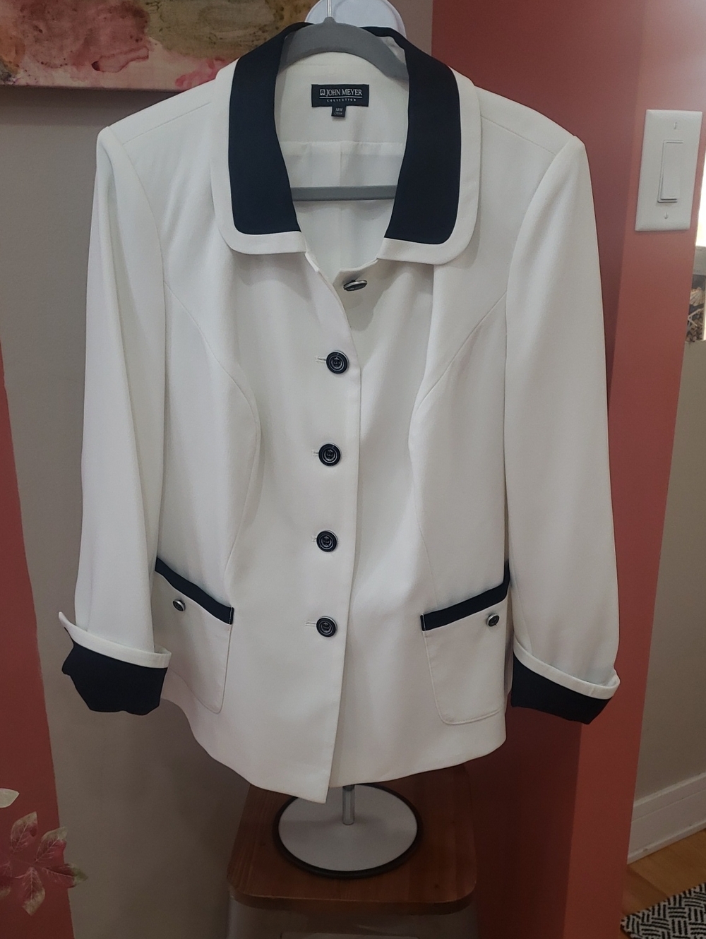 John Meyer Collection White & Black Contrast Women's Blazer Jacket 18W